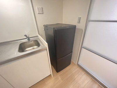 【設備】 | 震雲マンション | 冷蔵庫です