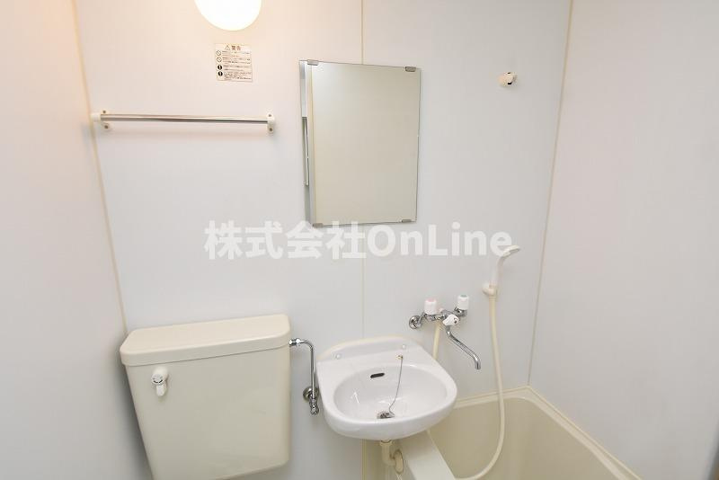 エクセレント小若江の洗面所