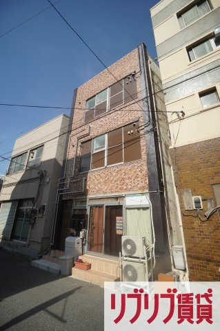 市場町GKビルの外観