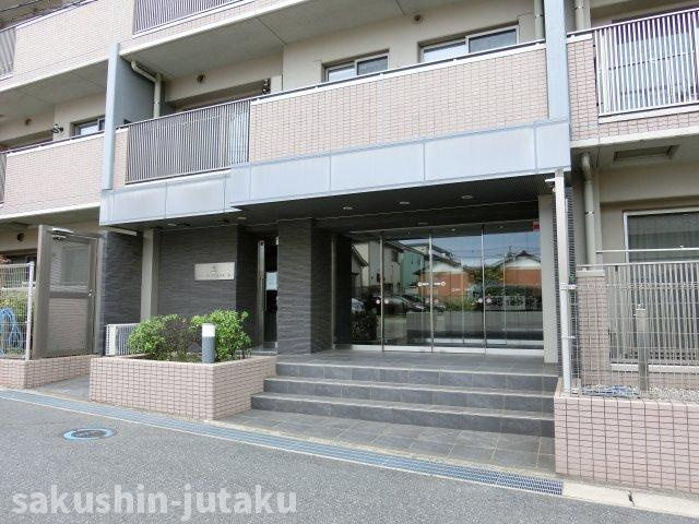 ザ・パークハウス新検見川南のエントランス