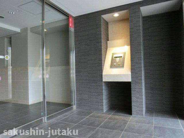ザ・パークハウス新検見川南のエントランス|オートロック