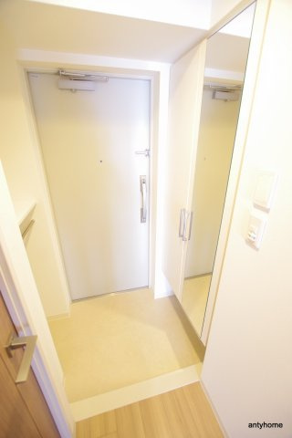 アーバネックス堂島　仲介手数料無料の玄関