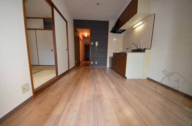 ボヌール扇町の居間・リビング
