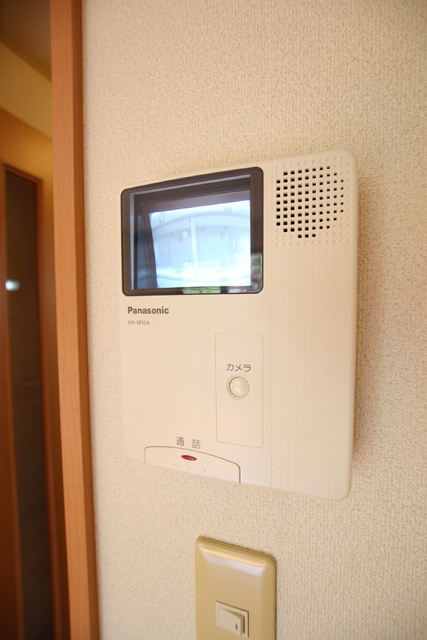 来訪者の確認ができるTVモニターホン