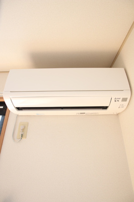 エアコン1基付きです。