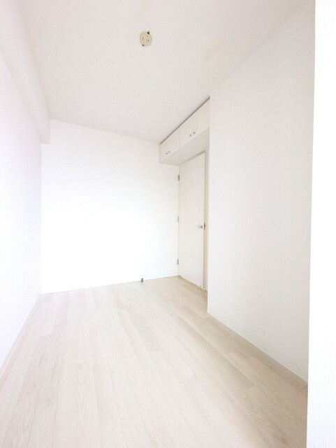 （照明は設備ではありません)