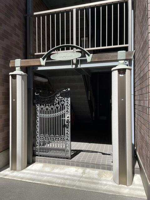 サンセール・タカギのエントランス