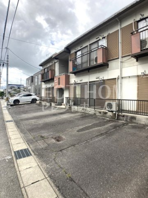 【駐車場】 | サンフラワーW | カースペースがあります