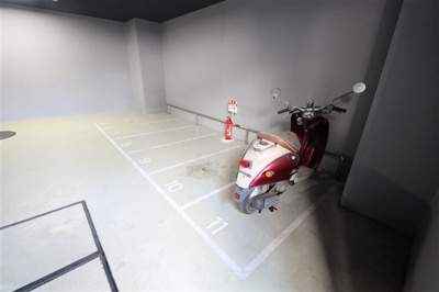 【駐車場】 | エスライズ御堂筋本町