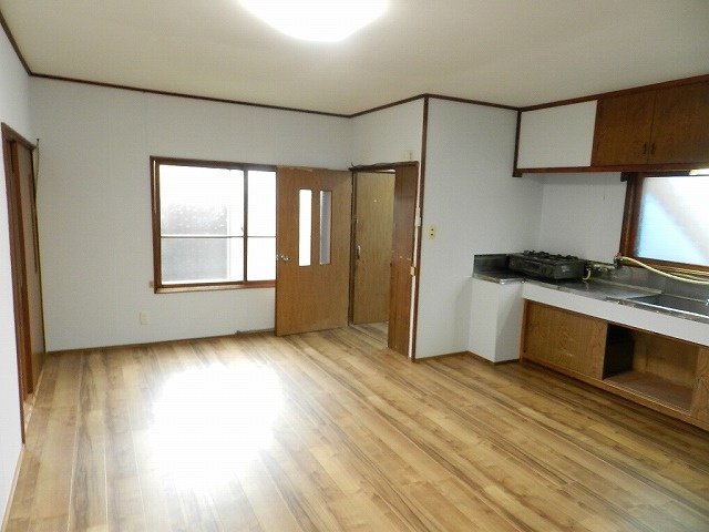 梅村アパートの居間・リビング