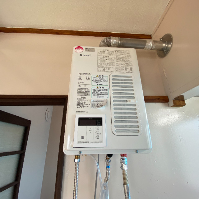 梅村アパートの洗面所