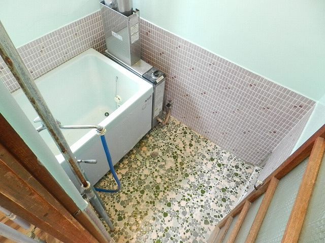 梅村アパートの浴室