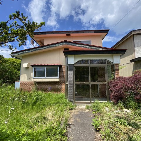 室蘭市崎守町１５０番１号　戸建