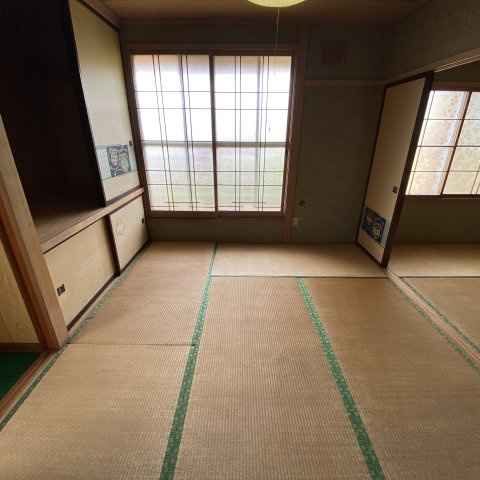 室蘭市崎守町１５０番１号　戸建の和室|和室、ちょっとしたくつろぎスペースにいかがでしょうか