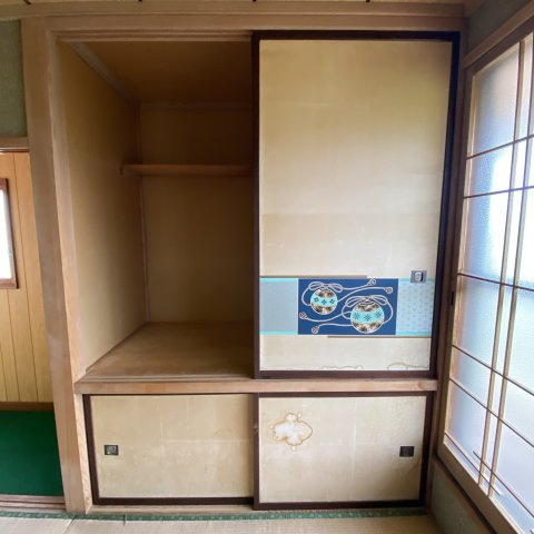 室蘭市崎守町１５０番１号　戸建の収納|便利な収納スペースです