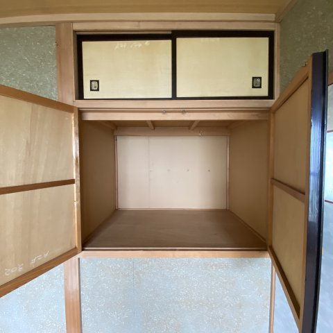 室蘭市崎守町１５０番１号　戸建の収納|大きなスペースがあり、収納には困りません