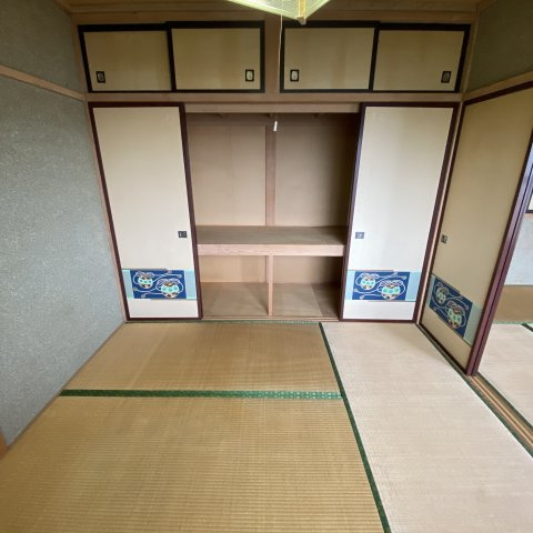 室蘭市崎守町１５０番１号　戸建の和室|フローリングだけでなく、和室もあります