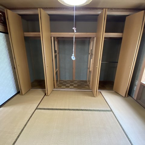 室蘭市崎守町１５０番１号　戸建の収納|専用の収納スペースです