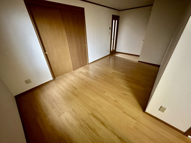 【居間・リビング】 | フィル・ヒューゲル | ゆったりとしたリビングです