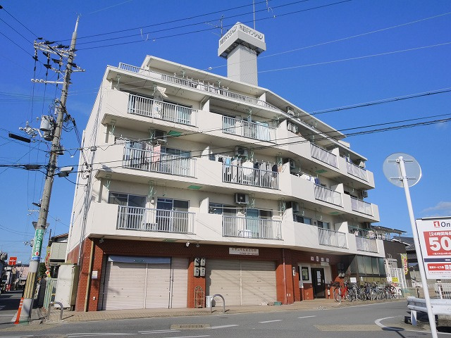 南京終岡田マンションⅠの外観