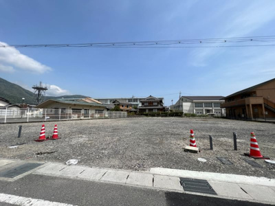 【前面道路含む現地写真】 | 大津市南小松1156-7　分譲地