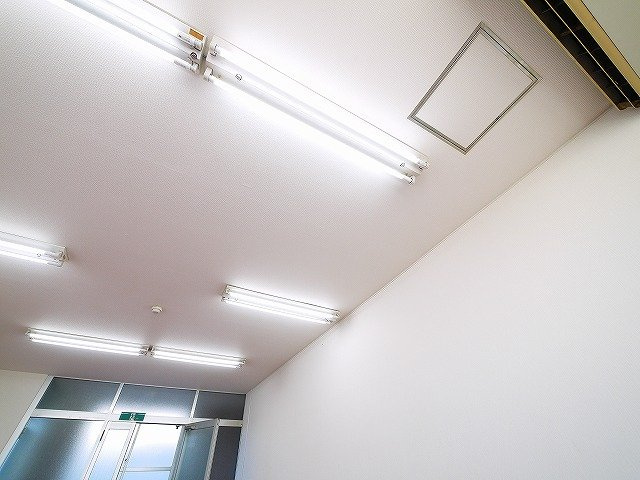 大和本社ビル別館の内装