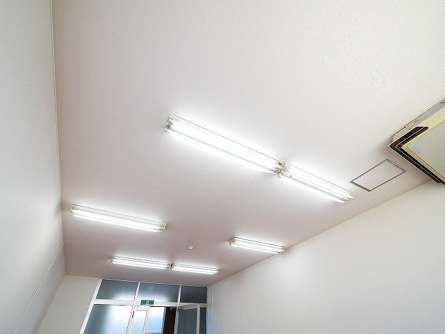 大和本社ビル別館の内装
