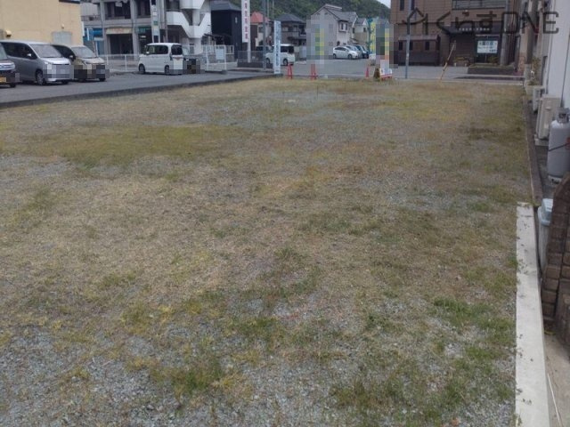 【外観】 | スマートタウン宮田／3区画 | 【店舗】個室の打ち合わせルームも完備