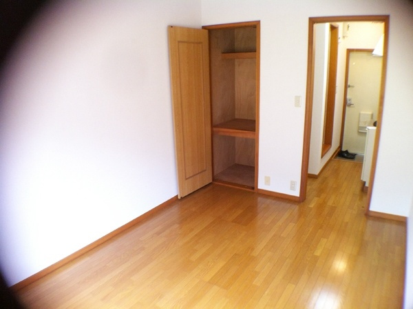 【居間・リビング】