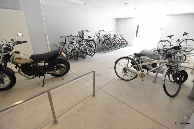 SDグランツ新大阪　仲介手数料無料の駐車場