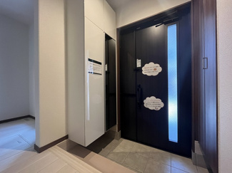 【玄関】 | 花園町1丁目　新築戸建