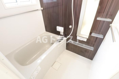 【浴室】 | グランディオーソ | コンパクトで使いやすいお風呂です