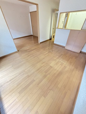 【居間・リビング】 | シャングリア丸太