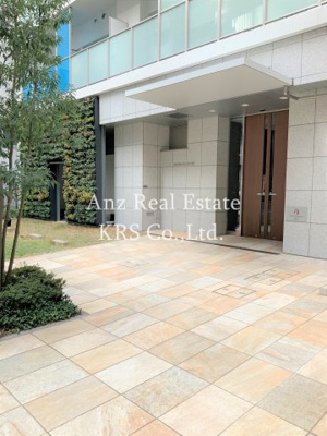 【エントランス】 | アンビエンテ四ツ橋 | オシャレなエントランスです♪