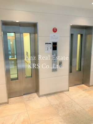 【その他共用部分】 | アンビエンテ四ツ橋 | エレベーターは二基あるので、忙しい朝も移動がスムーズです！