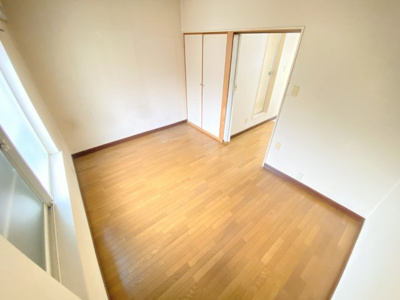 【寝室】 | 松ハイツ