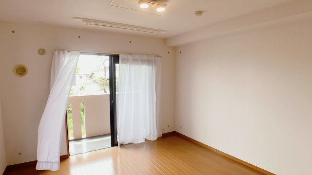 プライベート・フォレストの居間・リビング