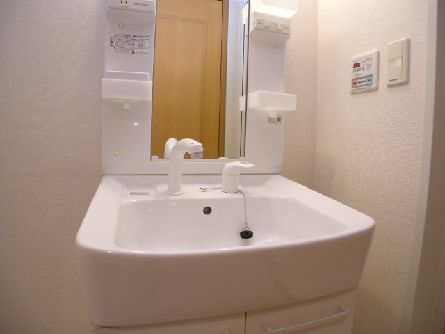 フラットFの洗面所