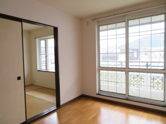 【洋室】 | フォレストヒルズ