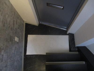 【玄関】 | 安立4丁目貸家