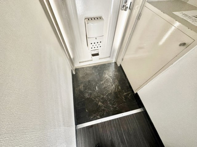 【玄関】 | ステラマリス伸和