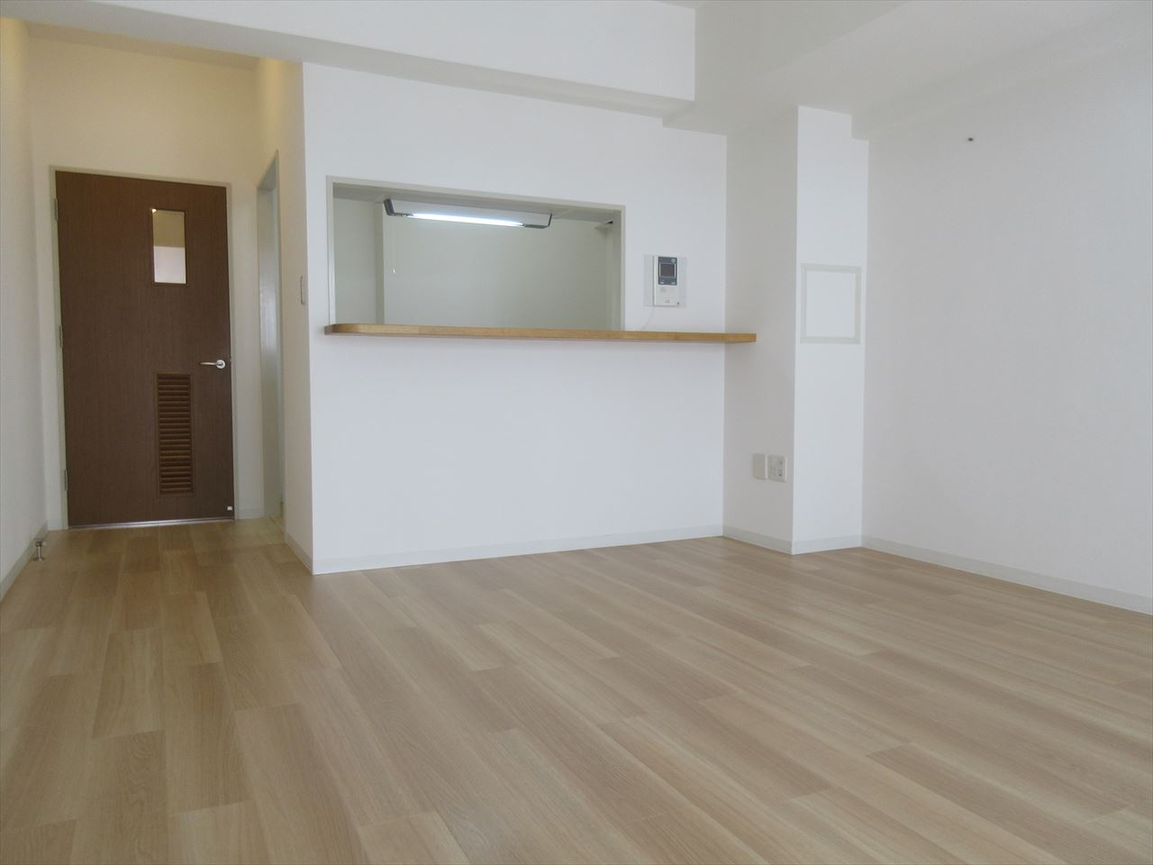 アーバンドエル庄内通❘名古屋市の賃貸ならMy賃貸の居間・リビング|アーバンドエル庄内通※反転タイプ