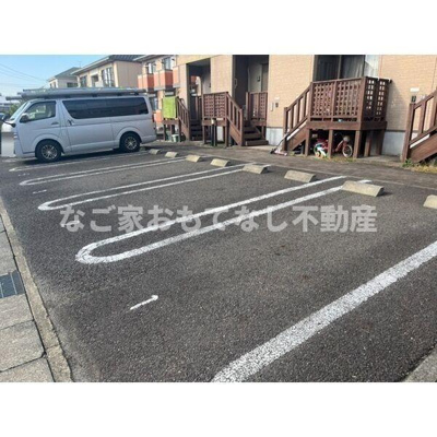 【駐車場】 | exceⅢ　A棟