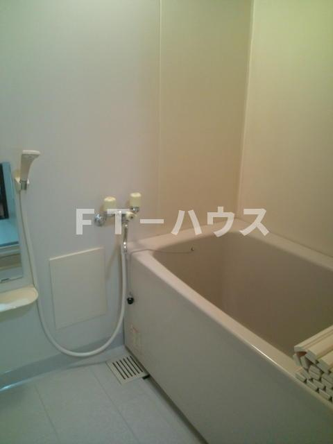 バルベリーニ東船橋の浴室