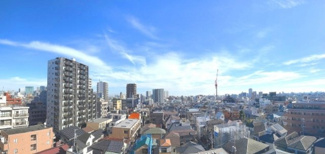 【展望】 | 【 View 】
彼方に広がる壮大な景色。美味しい空気を胸いっぱいに吸い込んで気持ちのリセットに。心地のいい開放的な時間が、暮らしにゆとりと充実感をもたらしてくれます。