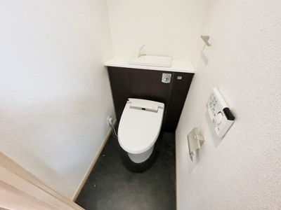 【トイレ】 | ラージ