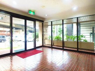 【エントランス】