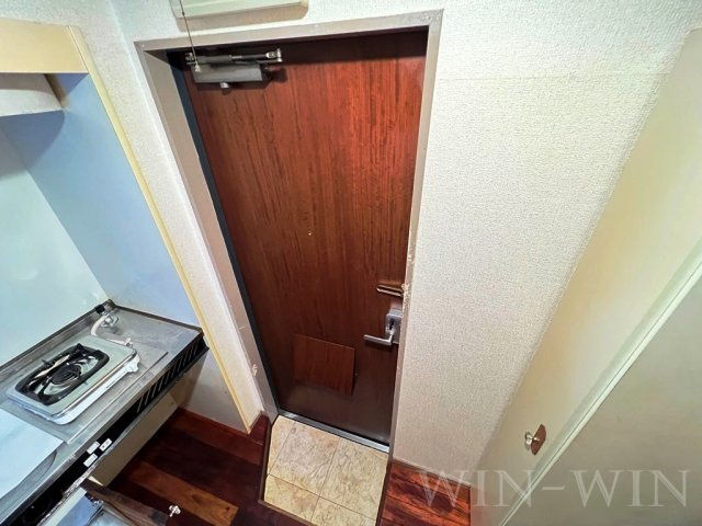 ユトリロ宮下町の玄関