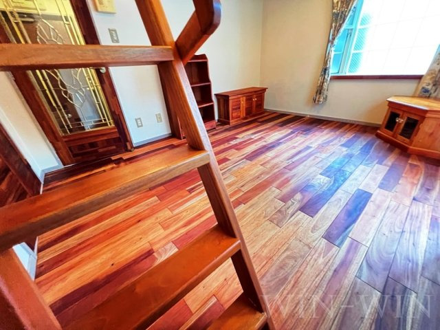 ユトリロ宮下町の居間・リビング