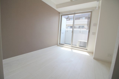 【居間・リビング】 | リブネスコート大阪大学前 | 別室の写真使用